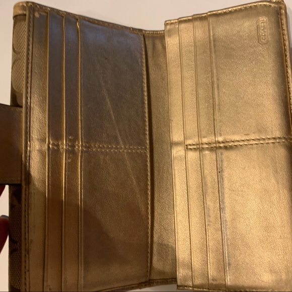 Coach Wallet - Picture 3 of 5